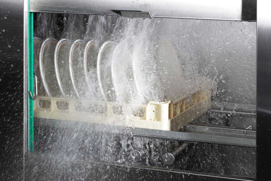 Посудомоечная машина не сливает воду Siemens
